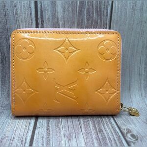 LOUIS VUITTON Vernis Leather Yellow & Ballet Pink Monogram Compact Zip Wallet